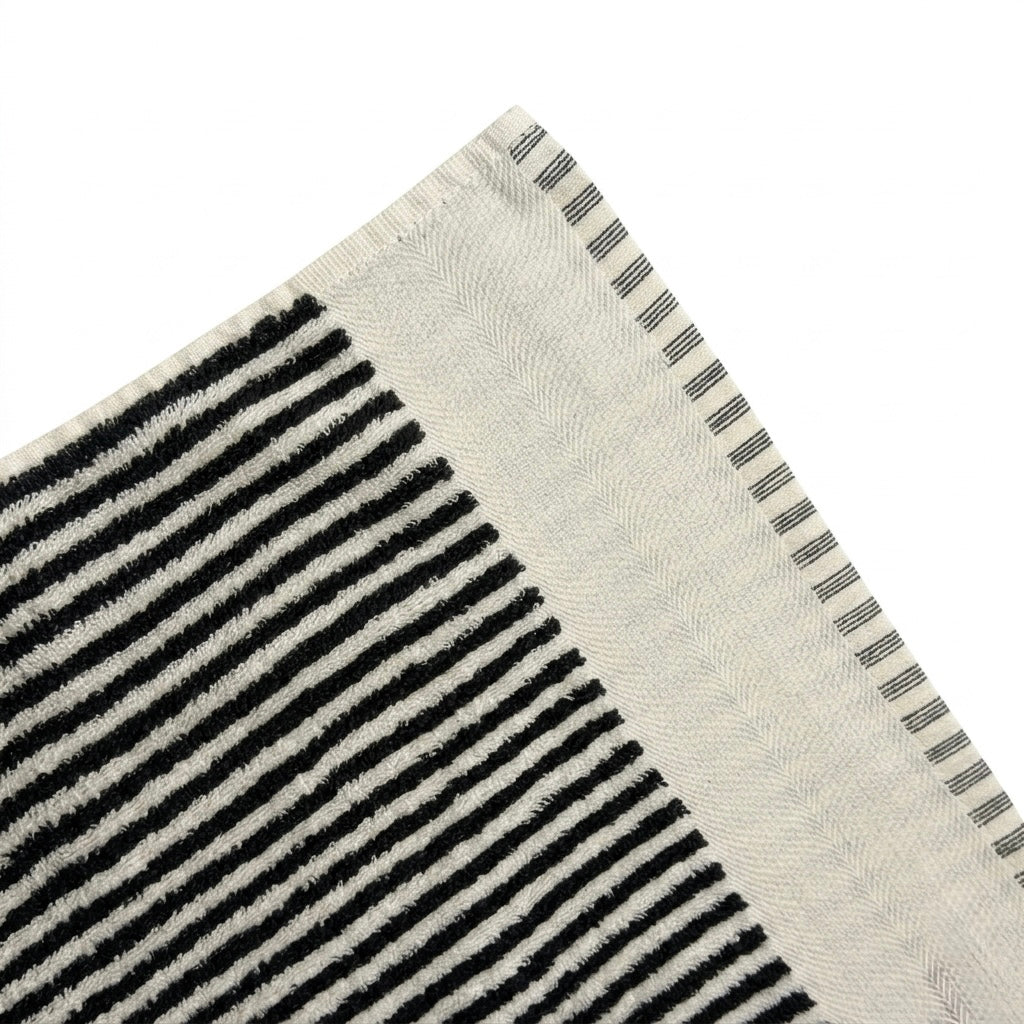 JALUR - Zebra Stripe Bath Towel